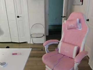 sweet-tooth webcam model stream image