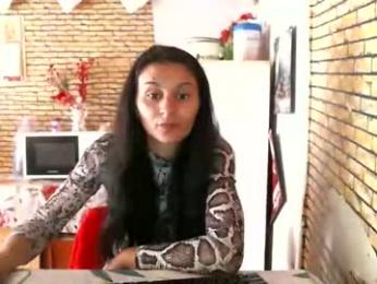 real_coupl3 webcam model stream image
