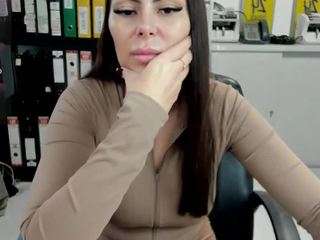 kilenyapatrise webcam model stream image