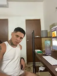 NakedMuse webcam stripchat model stream image