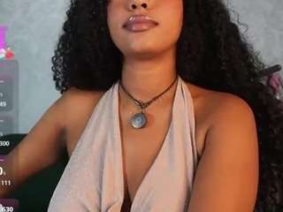 naomixjones webcam model stream image