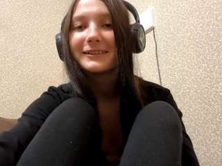 aurorareddy webcam model stream image