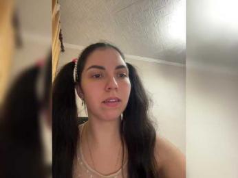 Vika19981 webcam model stream image