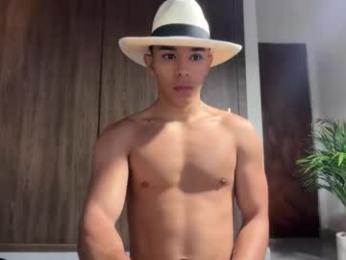 joulianogreco1 webcam chaturbate model stream image