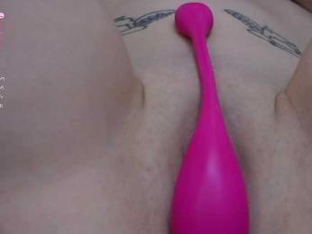 LucyKitten webcam model stream image