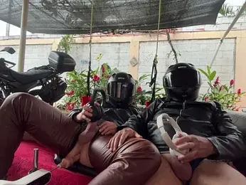 Neil_and_isaac webcam model stream image