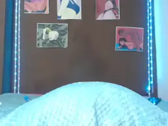 Doeschi_Fox webcam model stream image