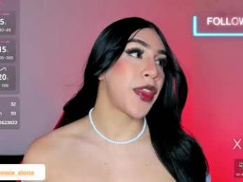 alonehazel webcam model stream image