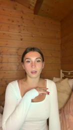 Perrineoff webcam model stream image