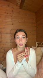 Perrineoff webcam model stream image