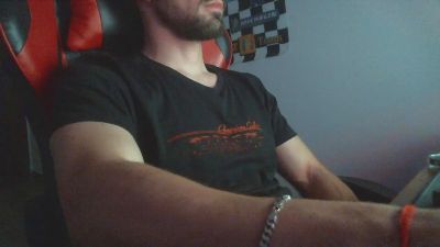 Onflamesss webcam model stream image