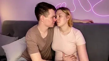 julielourens webcam stripchat model stream image