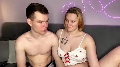 julielourens webcam model stream image