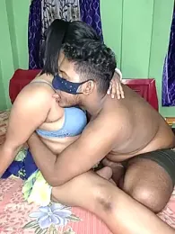 MAGGO-11 webcam stripchat model stream image