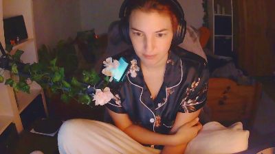 lovekiitsune webcam model stream image