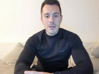 roberto4ever webcam chaturbate model stream image