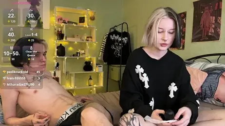 VeryRare_TwinS webcam model stream image