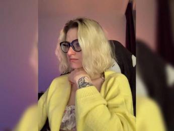 Asya_ webcam model stream image