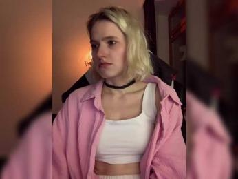 Asya_ webcam model stream image