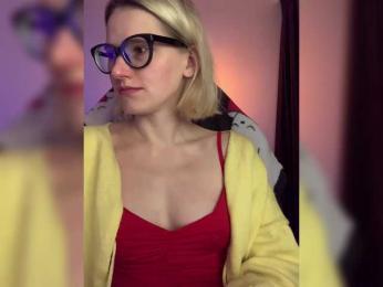 Asya_ webcam model stream image