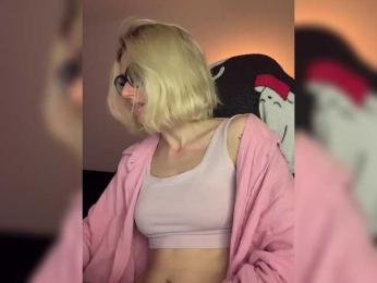 Asya_ webcam model stream image