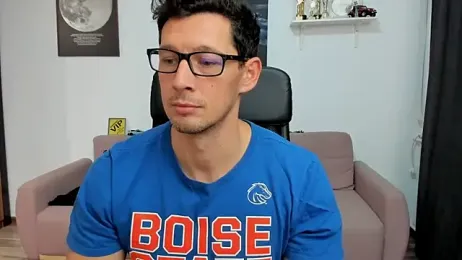 BrutusK08 webcam model stream image