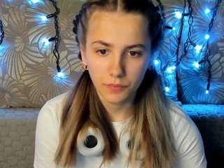 maggiecake webcam model stream image