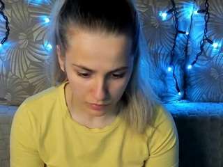 maggiecake webcam model stream image