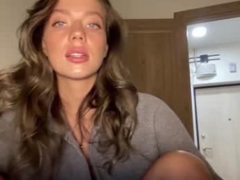 angel_from_sky webcam model stream image