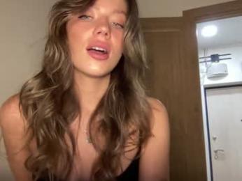 angel_from_sky webcam model stream image