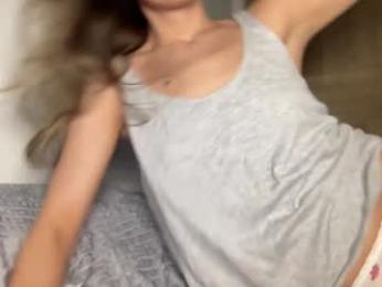 angel_from_sky webcam model stream image