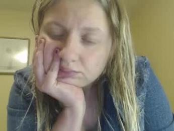 scartit webcam model stream image