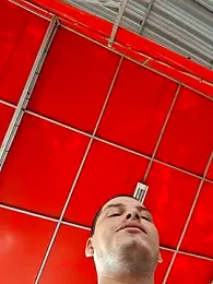 _Ottis_ webcam model stream image