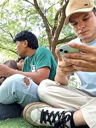 _Ottis_ webcam model stream image