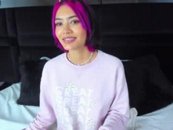 azurakindong webcam chaturbate model stream image