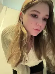 PumaShyXD webcam model stream image