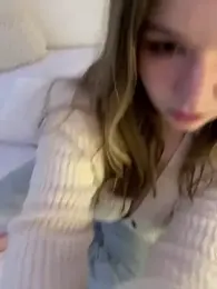 PumaShyXD webcam model stream image