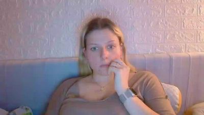 BritneySensual webcam model stream image