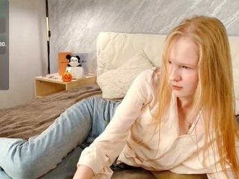 LiandraNelson webcam model stream image