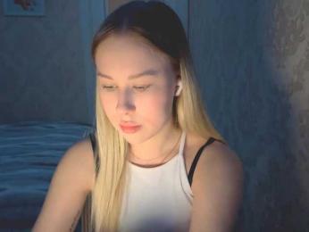 AlisiaBurgs webcam model stream image