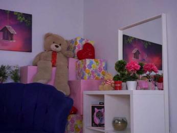 AvaSolis webcam bongacams model stream image