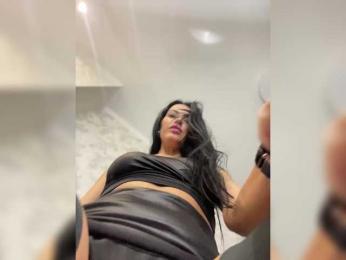 Nicol webcam bongacams model stream image