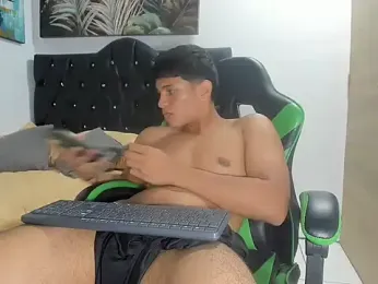magnust_miller_ webcam model stream image