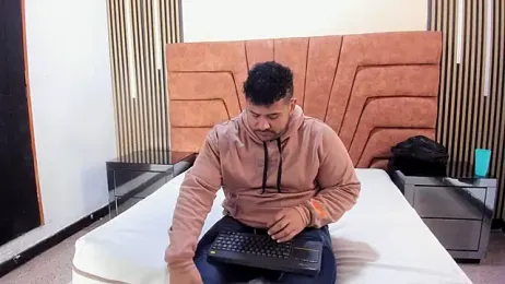 michael_hill1 webcam model stream image