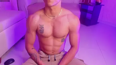 AkazaBoy_ webcam model stream image