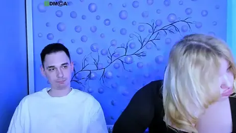 juli_kisss webcam stripchat model stream image