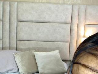 Valy Scott webcam model stream image