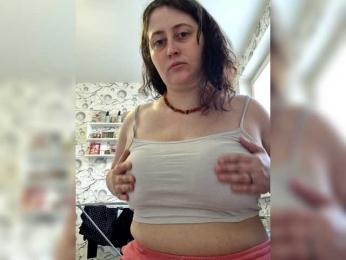 Milla-lovee webcam model stream image