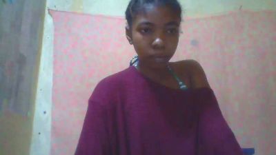 Ornelahkiss webcam model stream image