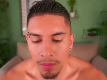 aaronfox_ webcam model stream image